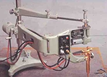 五金工具代理加盟 掘金2元店产品分类与五金零售新蓝海