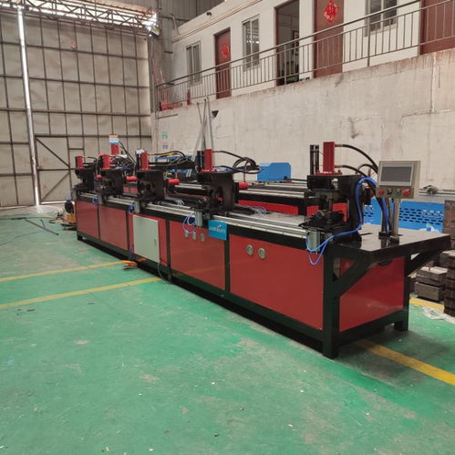 护栏方管冲弧机与五金加工 灯具展示与销售的制造基石